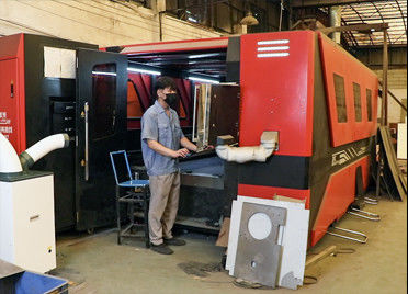 最新の企業 ソリューションについて 省エネ の 産業用 空調 装置 は,年間 100 万 台 以上 の 電力 節約 と し て,経済 に 大きく 益 を もたらす